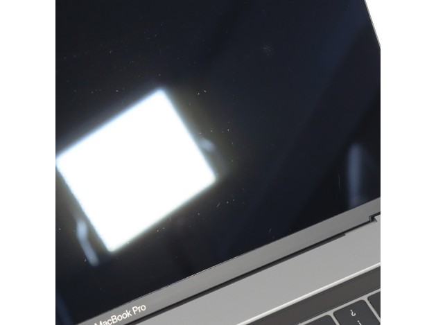 apple-a1990-f09