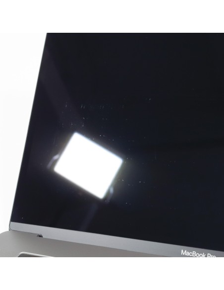 apple-a1990-f09