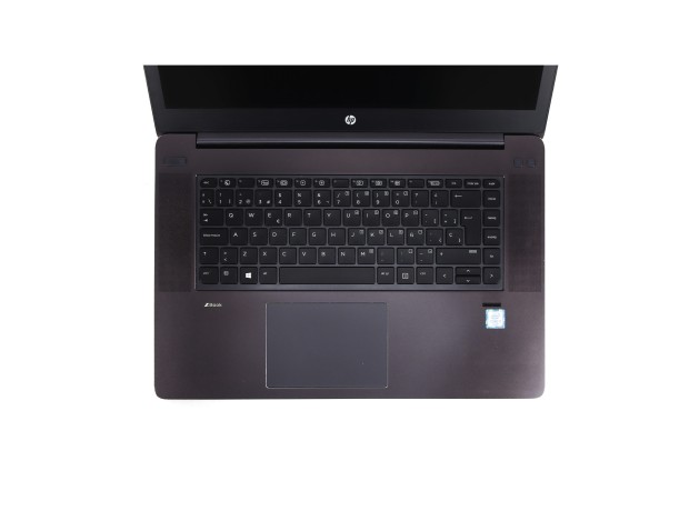 hp_zbook_studio_g3_b_f06