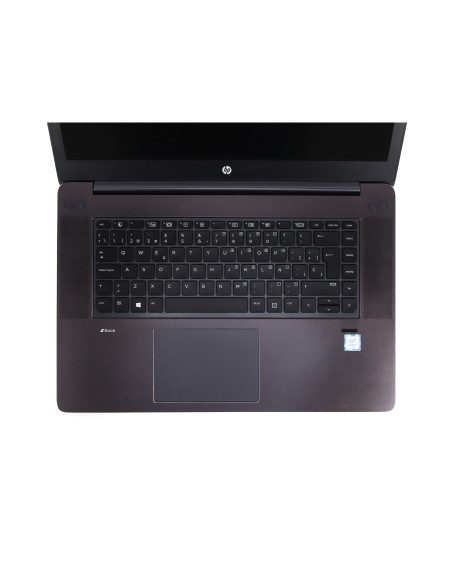hp_zbook_studio_g3_b_f06